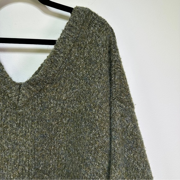 Olive Heather Cropped Reversible Sweater | Balloon Sleeves Wool Blend | Size L - Picture 3 of 8